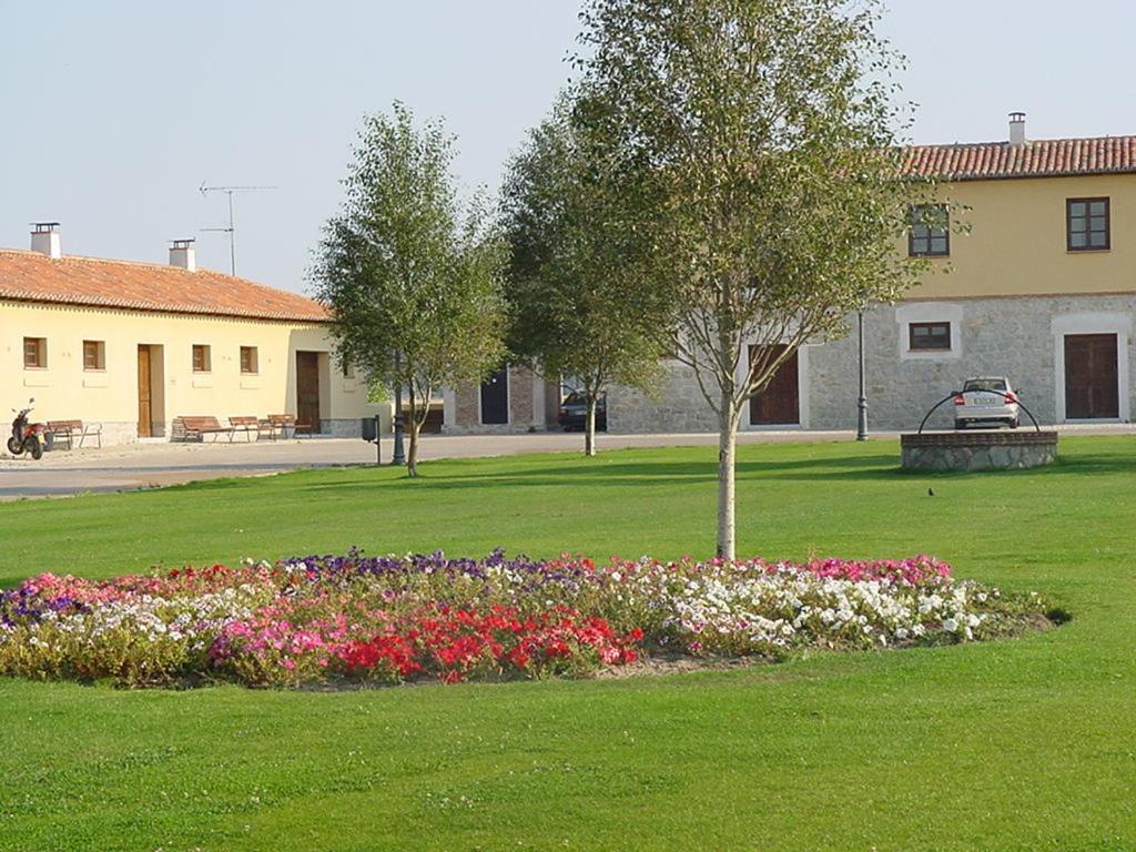 Vettonia Hotel Ávila Buitenkant foto