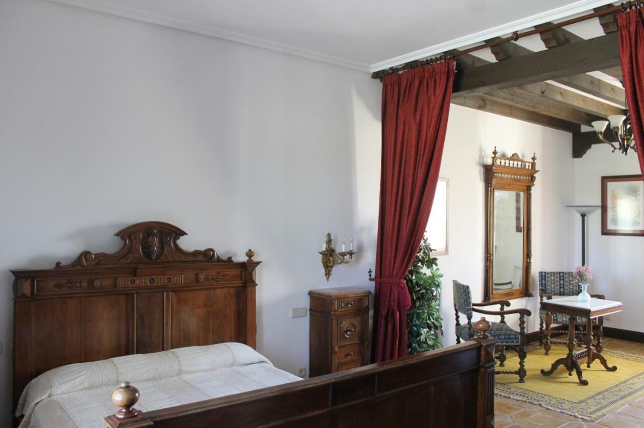 Vettonia Hotel Ávila Buitenkant foto