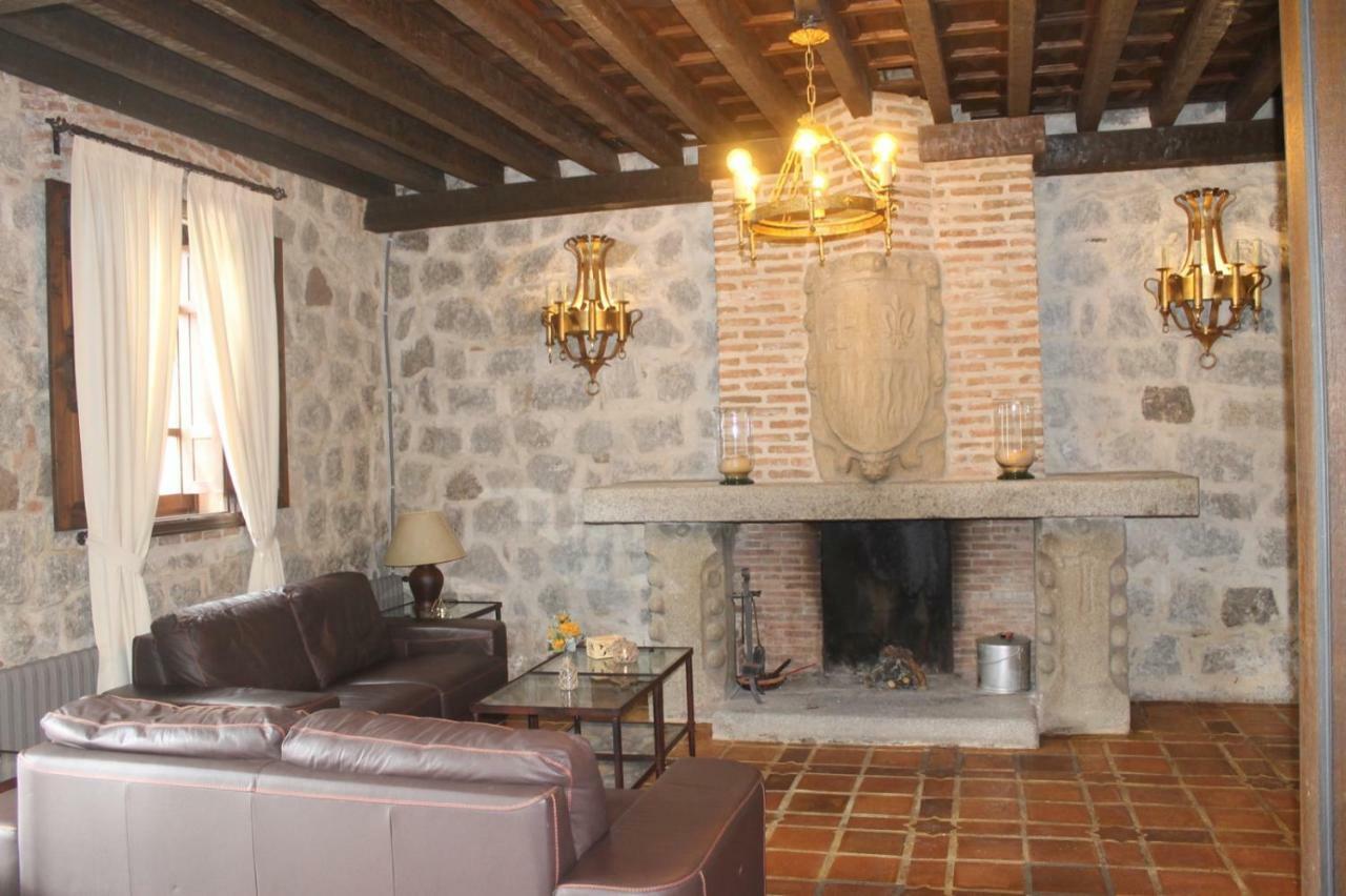 Vettonia Hotel Ávila Buitenkant foto